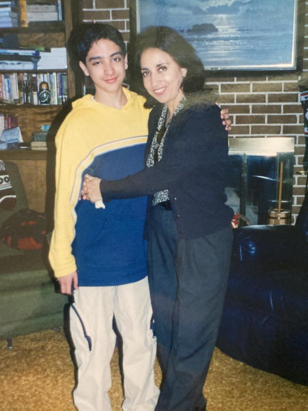 I Love a Mama's Boy Gallery Inside TLC